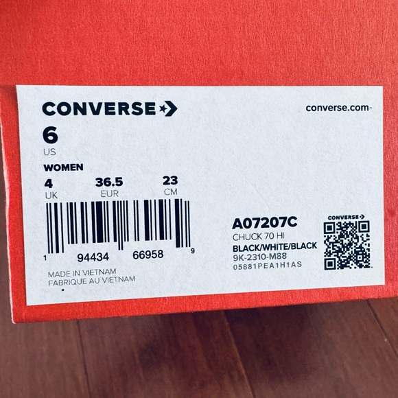 Converse Taylor All Star 70 High Top Sneaker Black and White with Studs US 6 - Picture 15 of 16